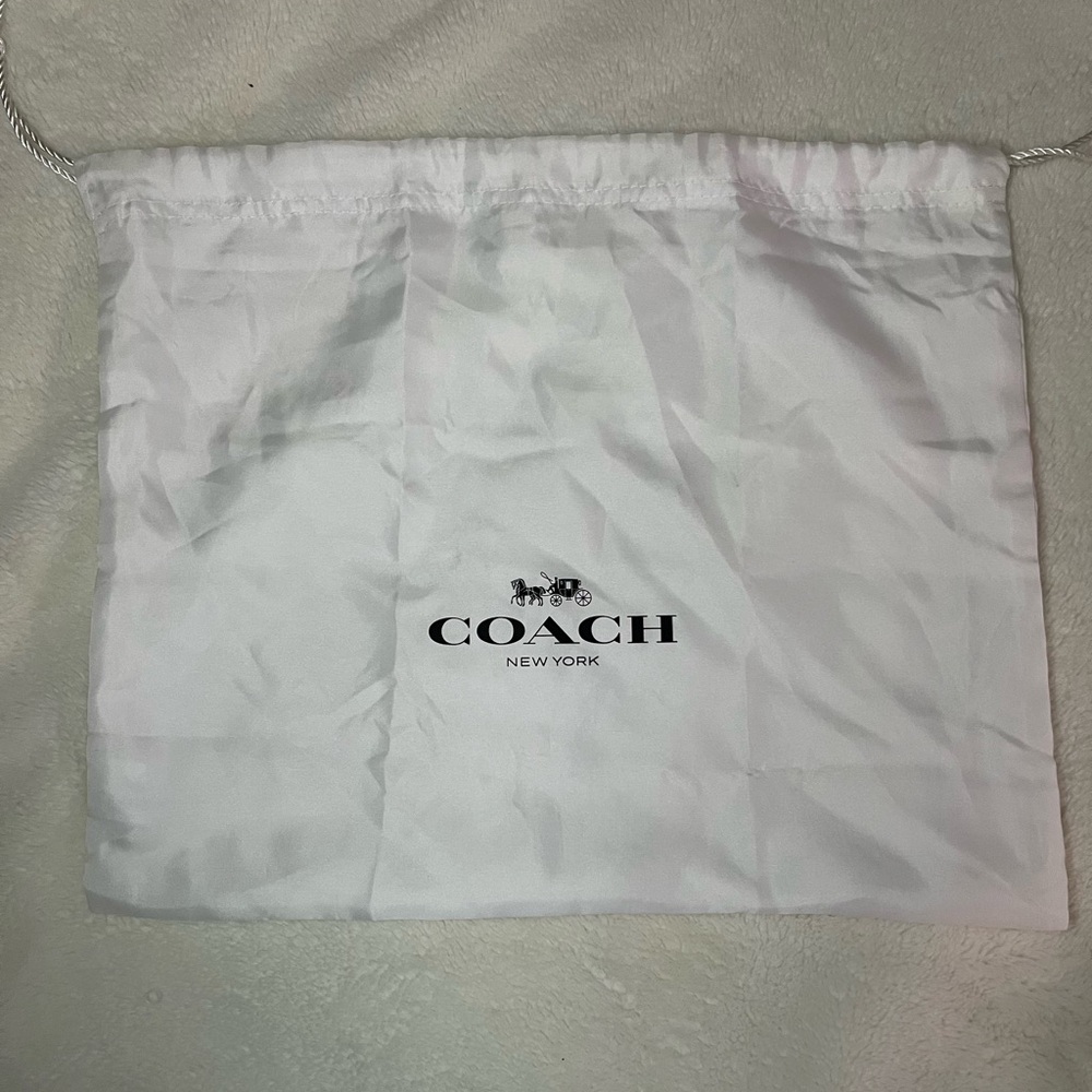 Coach Outlet Medium sized dust bag